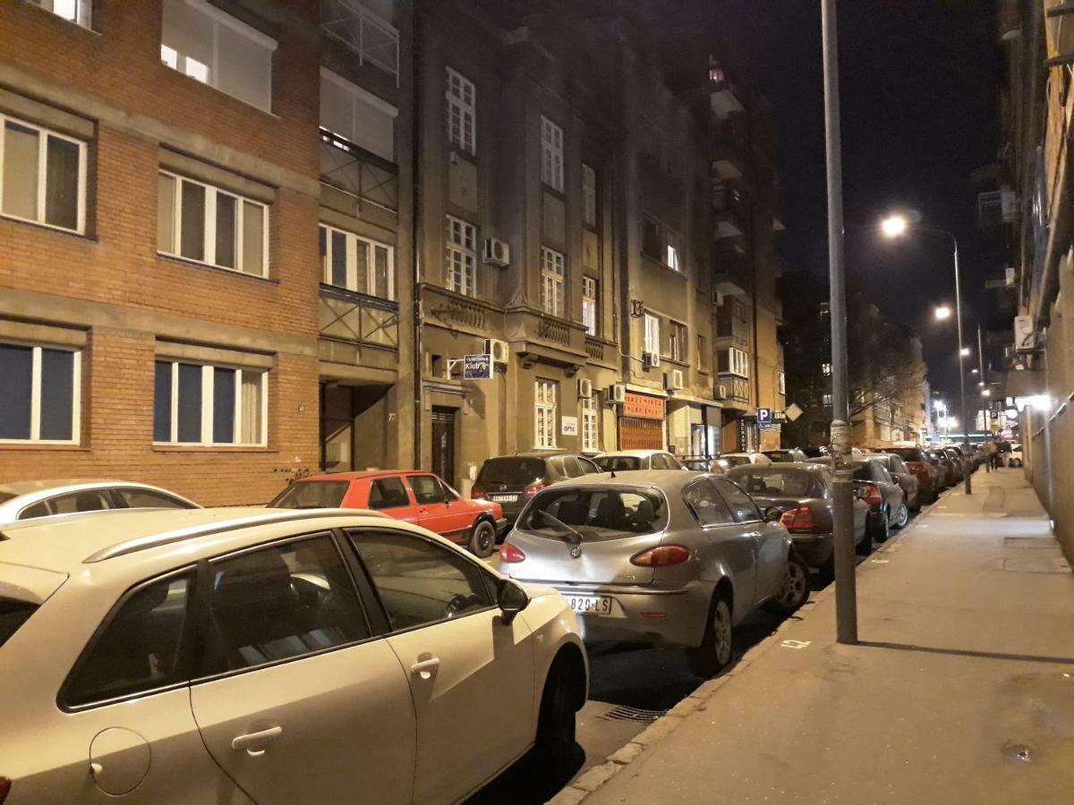 Sweet Yellow Apartment Beograd Bagian luar foto